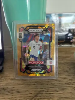 2026 Panini Prizm Monopoly FIFA World Cup Christian Pulisic Gold Cracked Ice - Image 1