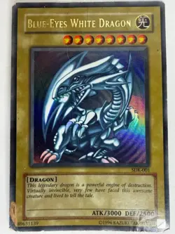 Blue-Eyes White Dragon - SDK-001 - Ultra Rare - Unlimited - Image 1