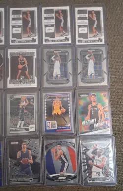 Victor Wembanyama 20XCard Lot All Rookie Cards Invest $200 - Image 4