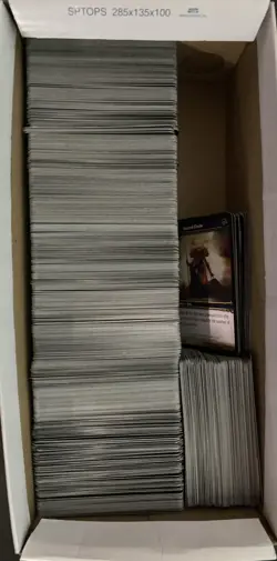 ROUGHLY 1000 CARD WORLD OF WARCRAFT CARD LOT (ASSORMENT CARDS) NEVER PLAYED - Image 4
