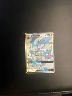 The Pokemon Company Sylveon GX SV76/SV94 Hidden Fates Shiny Holo EN 2019 - Image 3