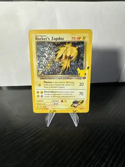 🔥 Pokemon TCG Rocket’s Zapdos 15/25 Celebrations Classic Collection Holo 🔥 - Image 1