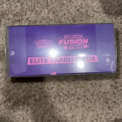 POKEMON TCG SWORD & SHIELD FUSION STRIKE ETB FACTORY SEALED WITH PROTECTOR - Image 5