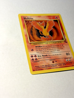 Moltres 27/62 Fossil Non-Holo MP Pokemon - Image 3