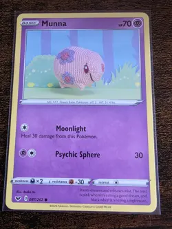 Crochet Pokemon TCG Munna Common Regular Sword & Shield Base 087/202 - Image 1