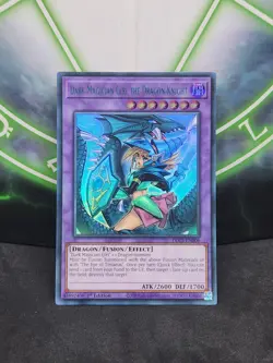 Yugioh ALT Art Dark Magician Girl The Dragon Knight DLCS-EN006 Green Ultra NM - Image 1
