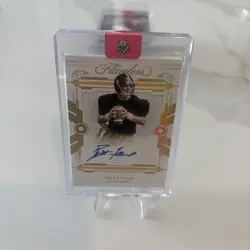 Brett Favre 2022 Panini Flawless on card auto Autographs Gold /10 CL-BFA - Image 1