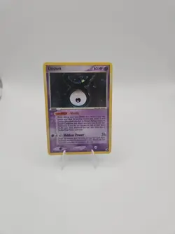 Pokemon Unown (V) V/28 Unseen Forces Holo V/28 - Image 1