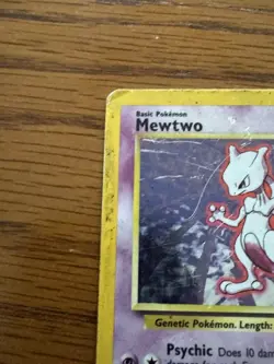 Mewtwo 10/102 Holo Rare Base Set Pokemon Card - Image 3