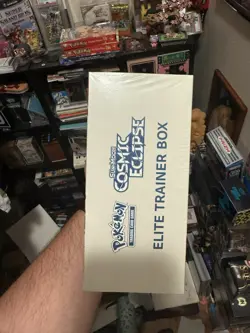 Pokemon TCG Sun & Moon Cosmic Eclipse ETB Sealed Elite Trainer Box - Image 2