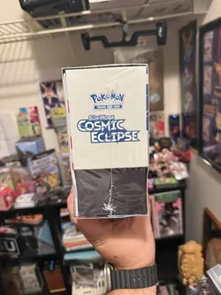 Pokemon TCG Sun & Moon Cosmic Eclipse ETB Sealed Elite Trainer Box - Image 3