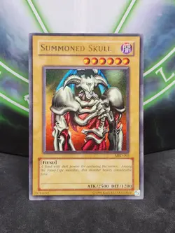 Yugioh Summoned Skull MRD-003 Ultra Rare OG Print NM - Image 1