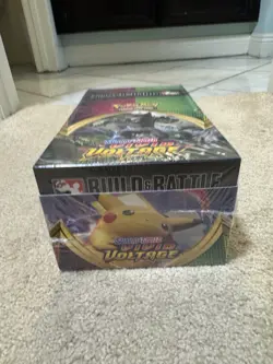 Pokemon Vivid Voltage | Build And Battle Display Case | Sealed | Small Tear - Image 2
