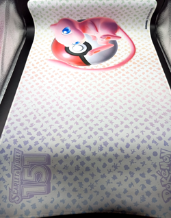 Pokemon 151 Spielmatte / Playmat – Mew – aus Ultra Premium Collection (UPC) - Image 2
