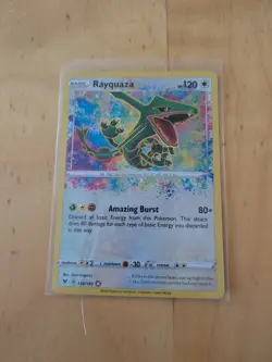 Rayquaza Amazing Rare 138/185 SWSH04 Vivid Voltage Holo English 2020 - Image 3