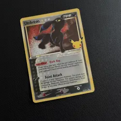 Umbreon Gold Star 17/17 Pokemon Celebrations Holo Card - Image 1