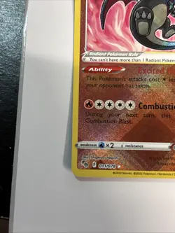 Radiant Charizard 011/078 Pokemon GO Holo - Image 5