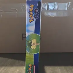 Pokemon TCG Pokemon GO Alolan Exeggutor V Collection Box 4 Packs + Promo - Image 2