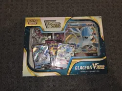 Glaceon VSTAR Special Collection Box Pokemon TCG with 5 Booster Packs - Image 1