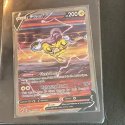 Raikou V GG41/GG70 Crown Zenith Galarian Gallery Holo Ultra Rare 200 HP Eng - Image 1