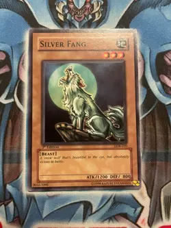 NM Silver Fang LOB-010 The Legend of Blue Eyes White Dragon 1st Edition Yugioh - Image 1