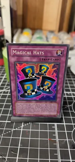 Yu-Gi-Oh! TCG Magical Hats Pharaoh's Servant PSV-033 Super Rare Unlimited - Image 1