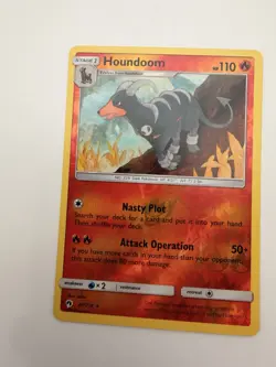 Pokemon TCG Houndoom Reverse Holo Lost Thunder - Image 1