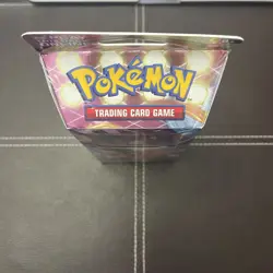 Pokemon TCG - Sword & Shield: Vivid Voltage Charizard Theme Deck - Image 3