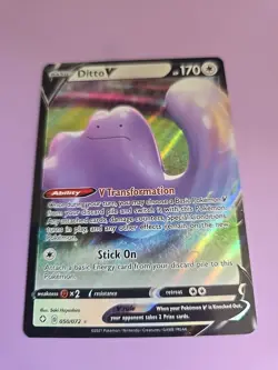 Pokemon TCG Ditto v Shining Fates Ultra Rare Card 050/072 - Image 1