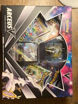 Pokemon TCG Arceus V Figure Collection Box Factory Sealed 2022 COSMIC ECLIPSE 👀 820650850165 - Image 1