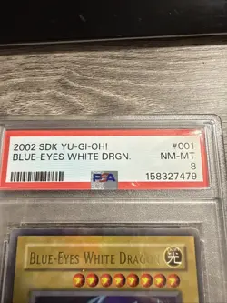 2002 Yu-Gi-Oh! SDK-001 Blue-Eyes White Dragon PSA 8 NM-MT Starter Deck Kaiba - Image 2