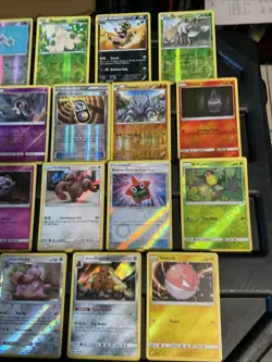 (30) Pokemon Cards Lot WOTC Vtg Holo STAMPED REVERSE Rhyhorn Lunala Geodude - Image 4