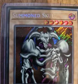 🔥YUGIOH • SUMMONED SKULL • SECRET RARE • SBC1-ENI01 • 1st EDITION • MINT/NM🔥 - Image 2