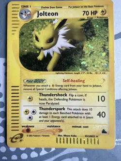 Pokemon Jolteon Skyridge H12/H32 Holo Rare WOTC E-Reader - Image 1