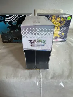 Pokemon Prismatic Evolutions ETB - Image 3