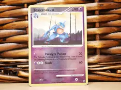 Pokemon TOXICROAK 31/100 REVERSE HOLO RARE | D Damaged | Majestic Dawn | 2008 - Image 1