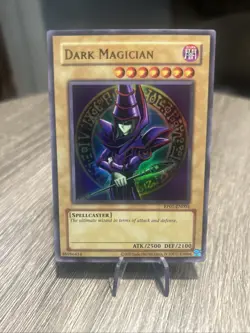 Dark Magician RP01-EN003 Retro Pack (2020 Date Reprint) Unlimited - Image 1