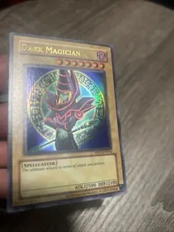 Dark Magician RP01-EN003 Retro Pack (2020 Date Reprint) Unlimited - Image 2