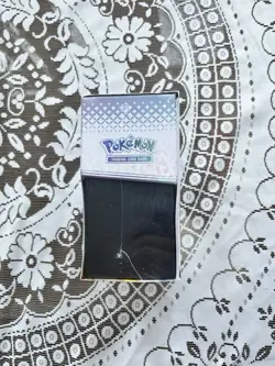 Pokemon Prismatic Evolutions Elite Trainer Box - Brand New & Sealed - Image 4