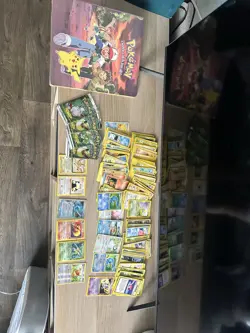 Pokemon TCG Mixed Card Lot 90s/2000s Vintage W/Holo and Foil Cards - Image 1