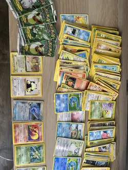 Pokemon TCG Mixed Card Lot 90s/2000s Vintage W/Holo and Foil Cards - Image 4
