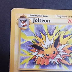 20/64 Jolteon HP Jungle Regular Rare Pokemon TCG Card - Image 2
