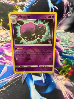 WEEZING 29/68 HIDDEN FATES Reverse Holo Rare Pokemon - Image 1