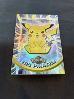 1999 Topps Pokemon TV Pikachu Foil & Rainbow Foil #25 - NM - Image 4