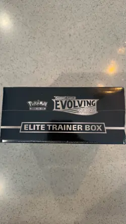 Pokemon Evolving Skies ETB - Sealed - Sylveon/Espeon/Glaceon/Vaporeon 820650808944 - Image 2