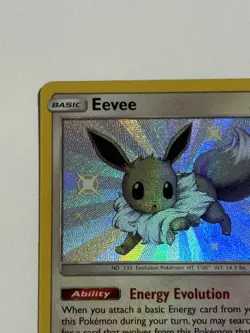 Eevee Holo Hidden Fates: Shiny Vault SV41/SV94 LP Pokemon TCG - Image 4