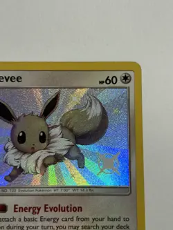 Eevee Holo Hidden Fates: Shiny Vault SV41/SV94 LP Pokemon TCG - Image 5