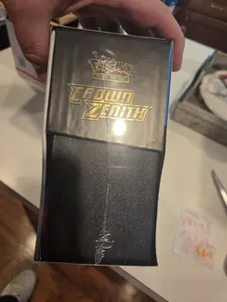 Pokemon TCG: Crown Zenith Elite Trainer Box - Small Rip On Face Of Seal - Image 3