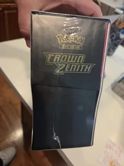 Pokemon TCG: Crown Zenith Elite Trainer Box - Small Rip On Face Of Seal - Image 5