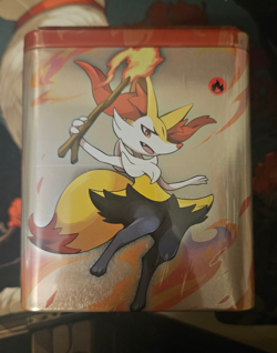 2022 Pokemon TCG Scorching Fire Stacking Tin (Sealed) 3 Booster Packs Charizard - Image 3